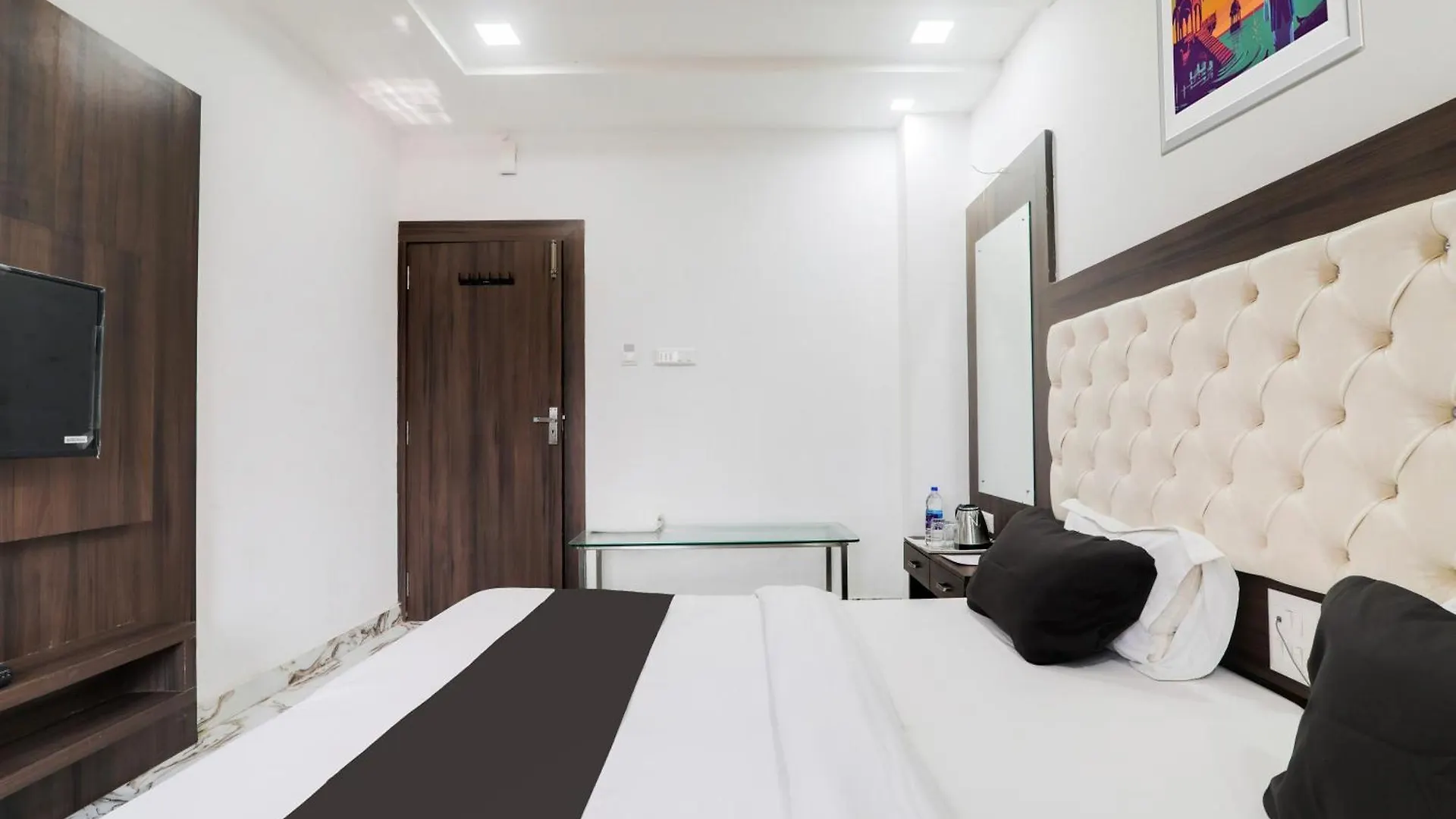 Hotel O Mahaveer Palace Βαρανάσι Ινδία