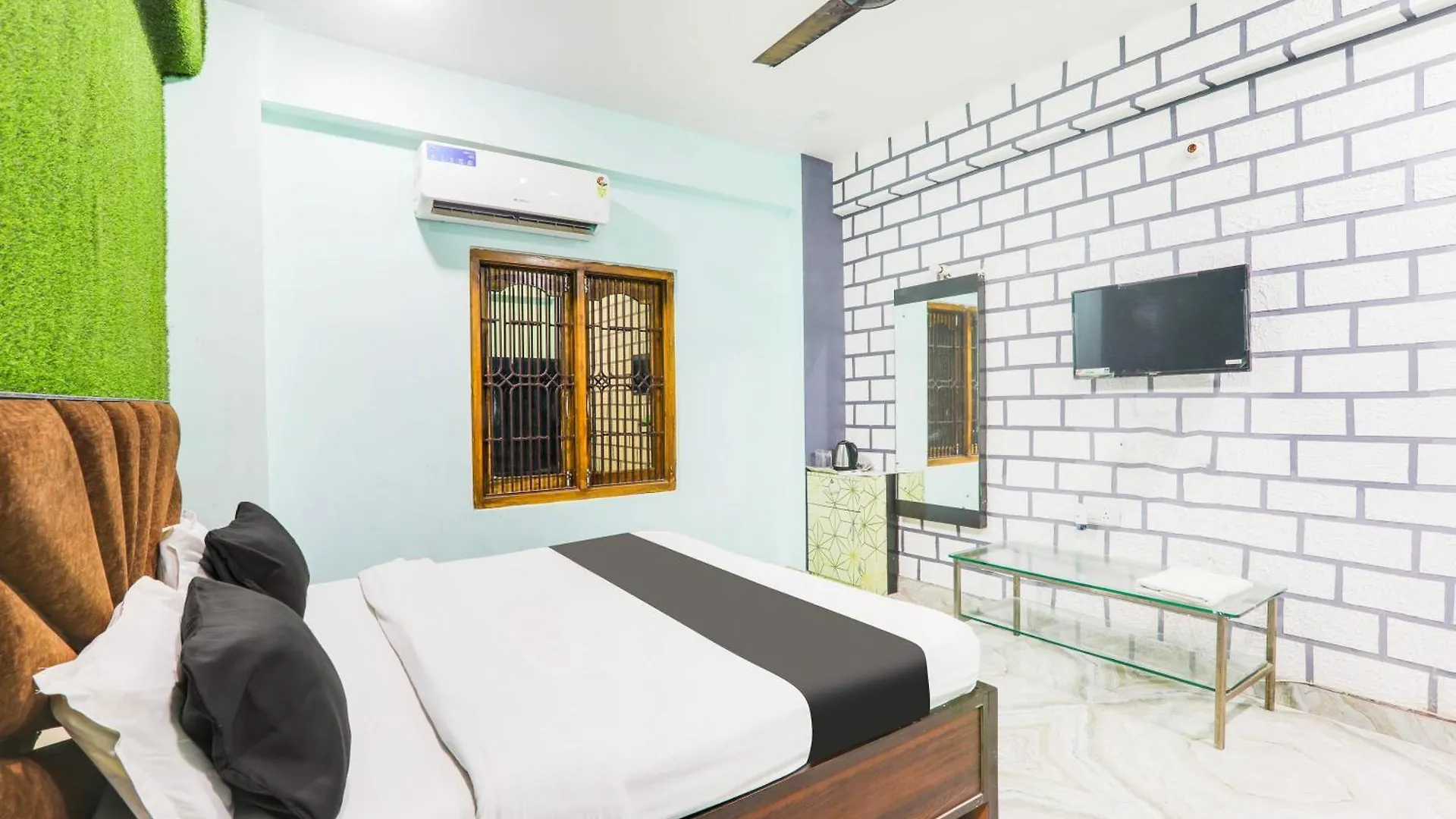 Hotel O Mahaveer Palace Βαρανάσι