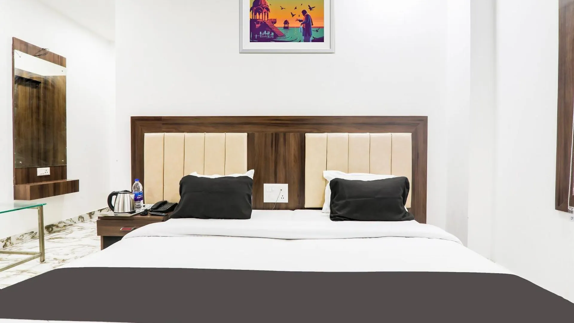 Hotel O Mahaveer Palace Βαρανάσι